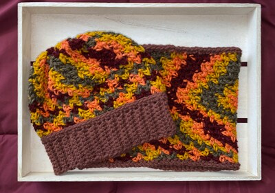 Cowl and Beanie Set: Falling Leaves - image2